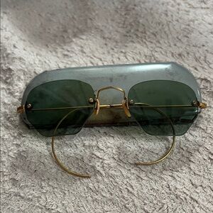 Vintage Gold and Green tinted Sunglasses